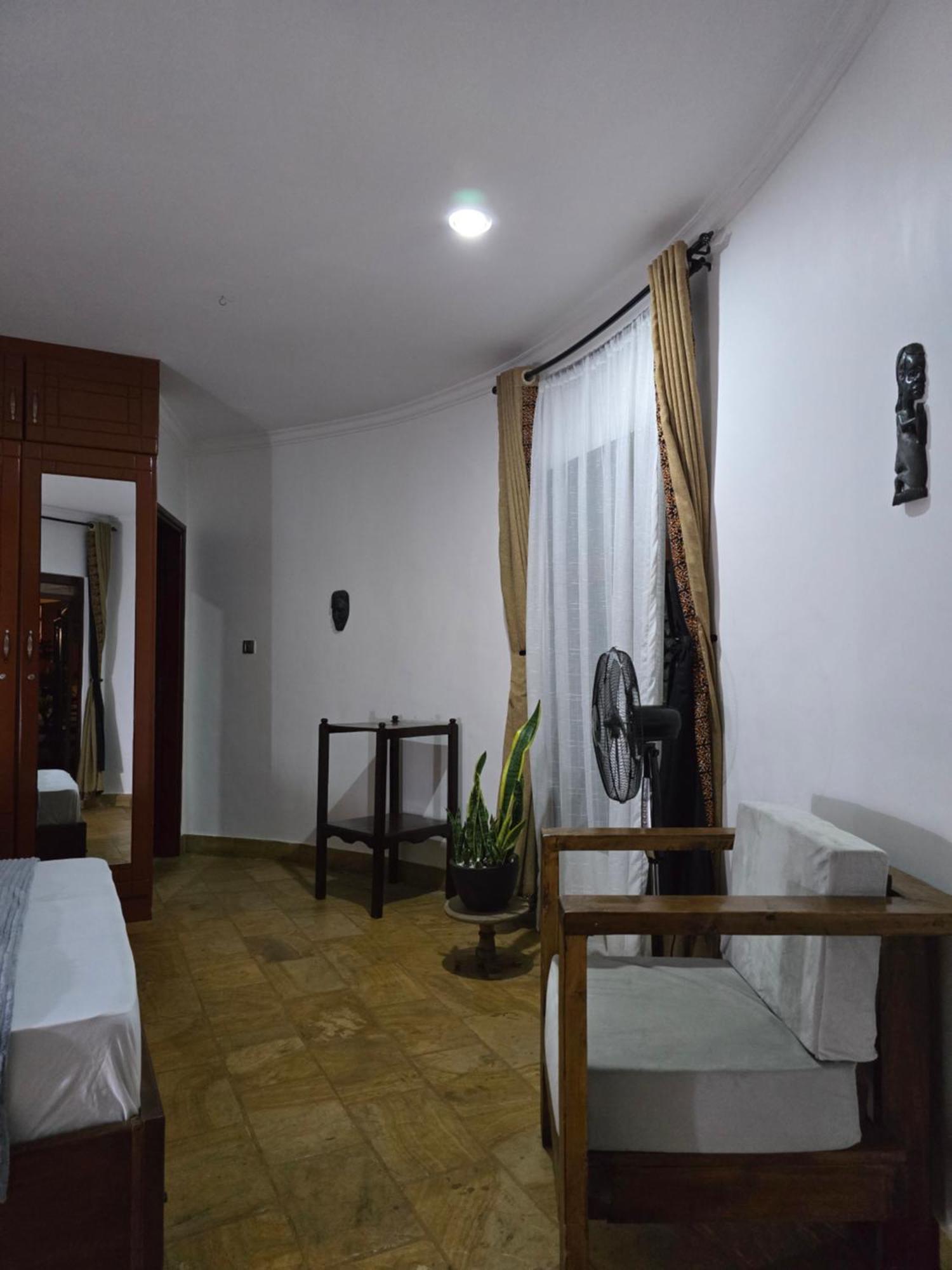 Sprunger Avenue - Tulia Homes Moshi Cameră foto